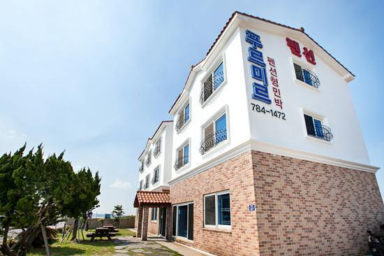 Purmir Pension Seogwipo Exterior foto
